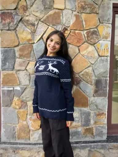 Winter Sweater For Girls Round Neack With Christmas Printed